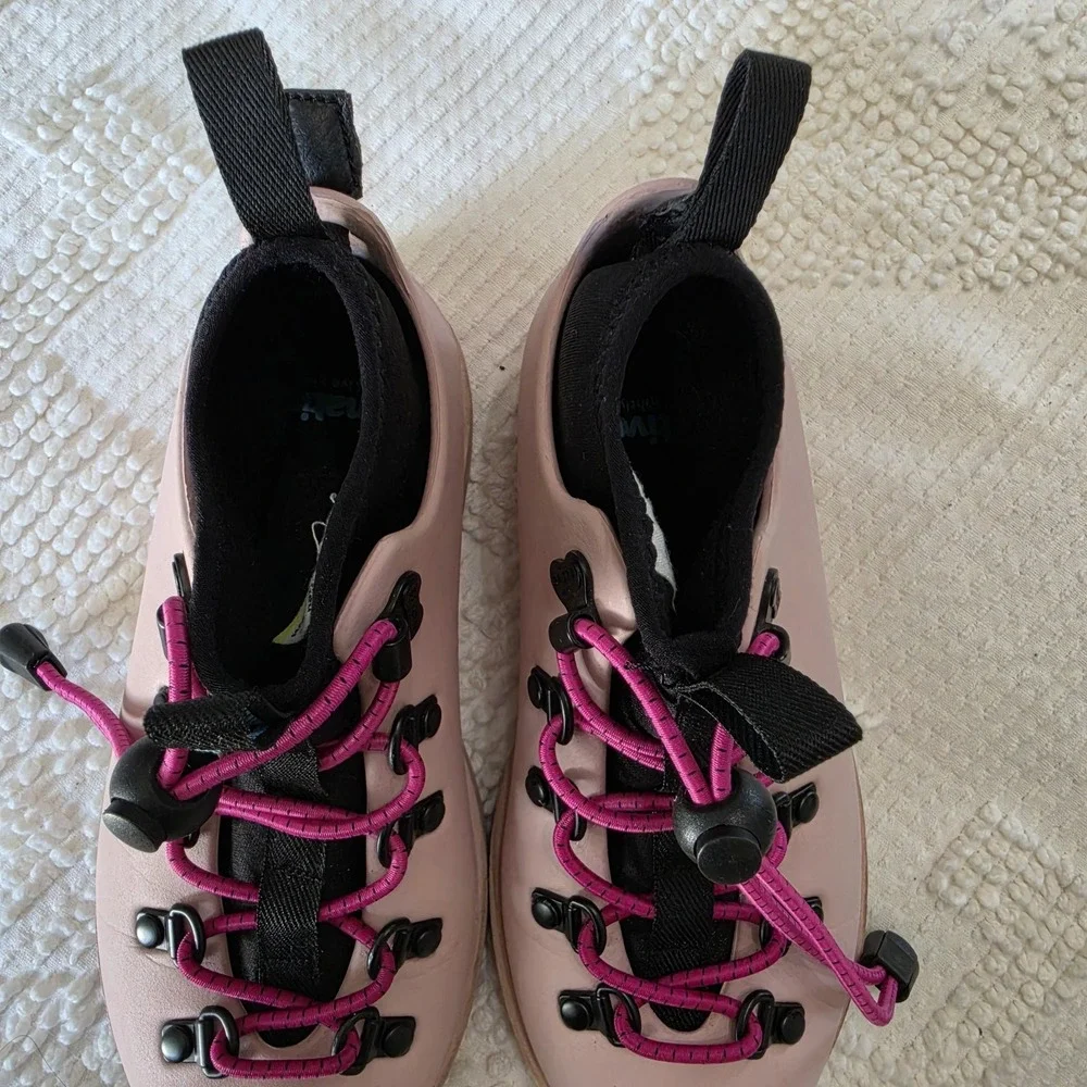 Native Kids Fitzsimmons Citylite Hiking Outdoor Boots In Pink C13 Childs